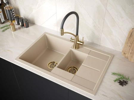Смеситель для кухни Paulmark Siegen Si213111-BR, с гибким изливом, бронза