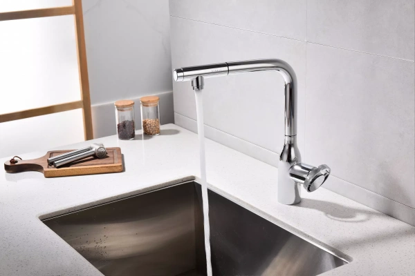 Смеситель для кухни Paulmark Urban Ur213104-CR, с выдвижным изливом, хром
