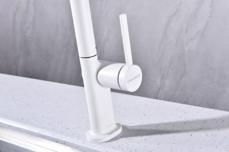 Смеситель для кухни Paulmark Neo Ne214419-WH, белый