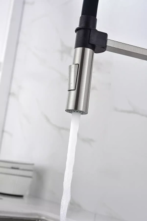 Смеситель для кухни Paulmark Halt Ha214021-BS, сталь
