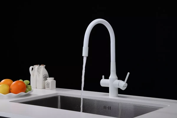 Смеситель для кухни Paulmark Salix Sa213419-WH, с гибким изливом, белый