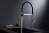 Смеситель для кухни Paulmark Leader Le214101-BS, с гибким изливом, сталь