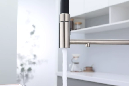Смеситель для кухни Paulmark GANYMEDE Ga213199-BS, с подключением к фильтру, сталь