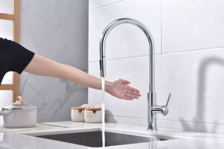 Смеситель для кухни Paulmark Senso Se215180-CR, сенсорный душ / струя, хром