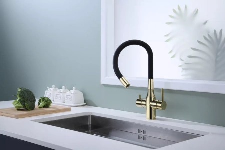 Смеситель для кухни Paulmark Salix Sa213419-G, с гибким изливом, золото