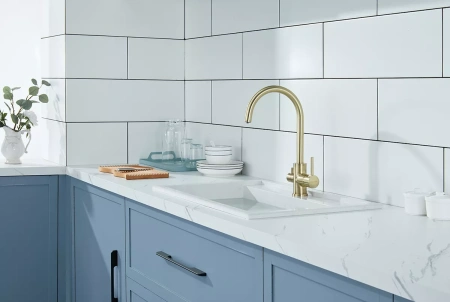 Смеситель для кухни Paulmark Essen Es213211-BR, с подключением к фильтру, бронза